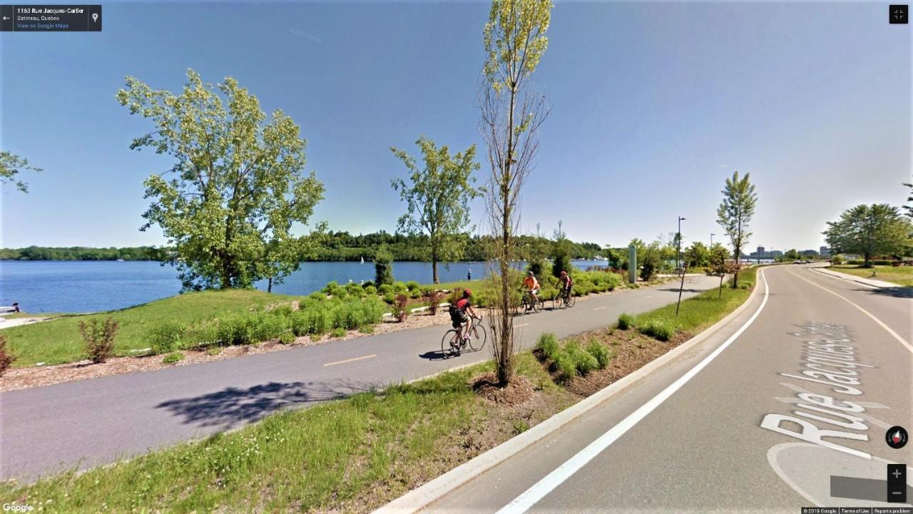 Kokomo Inn Bed And Breakfast Ottawa-Gatineau'S Only Tropical Riverfront B&B On The National Capital Cycling Pathway Route Verte #1 - For Adults Only - Chambre D'Hotes Tropical Aux Berges Des Outaouais Bnb #17542O Ngoại thất bức ảnh